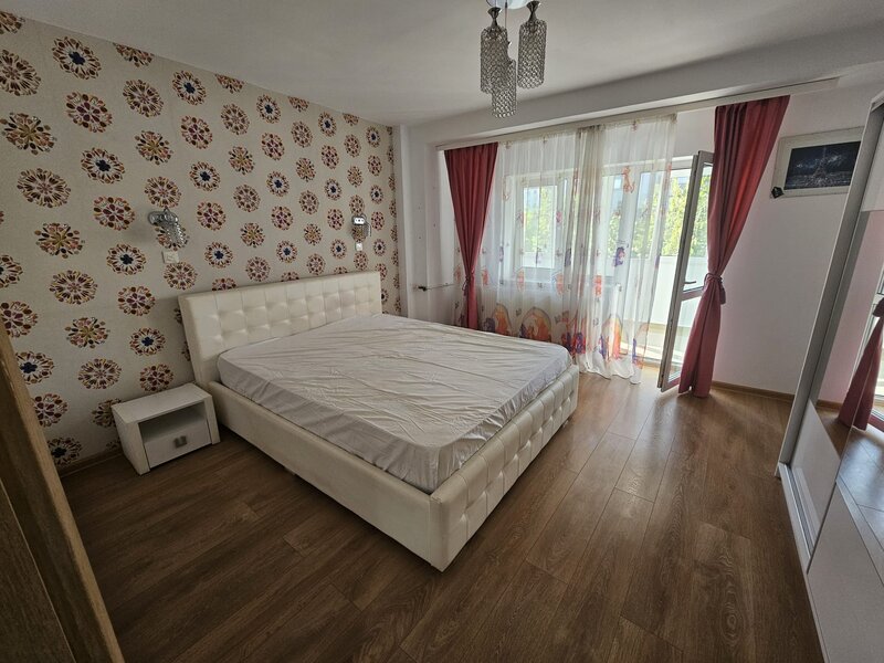 Decebal, Bucuresti
